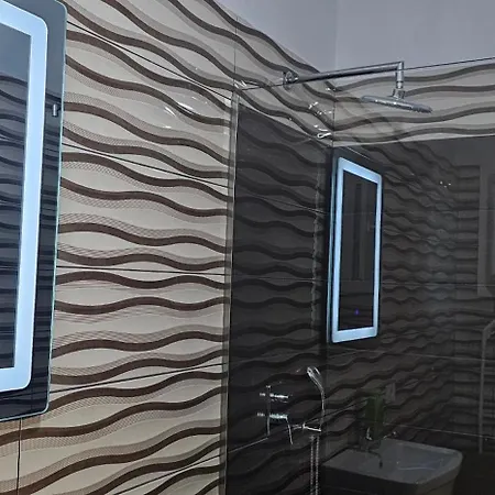 Gpn 1 Apartment Vlorë